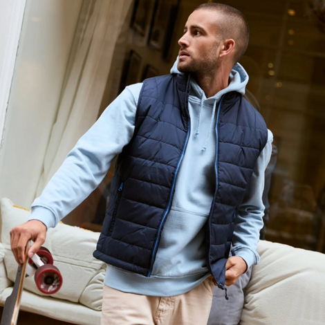 Pen Duick: Seaside Style for Your Clothing