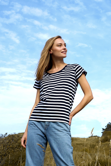 Ladies' Loose Fit T-Shirt