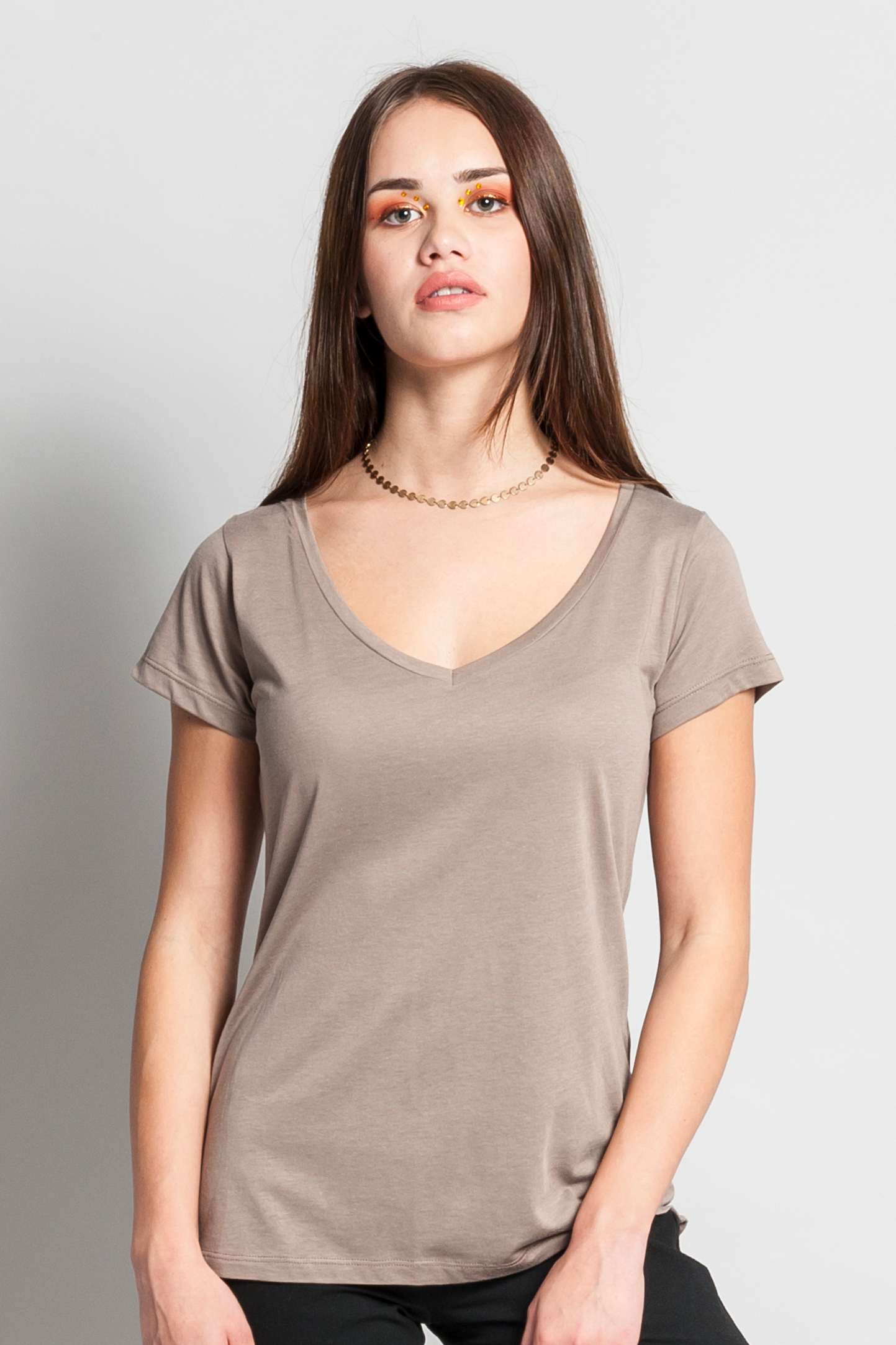 Dames T-shirt met V-hals en korte mouwen van modal