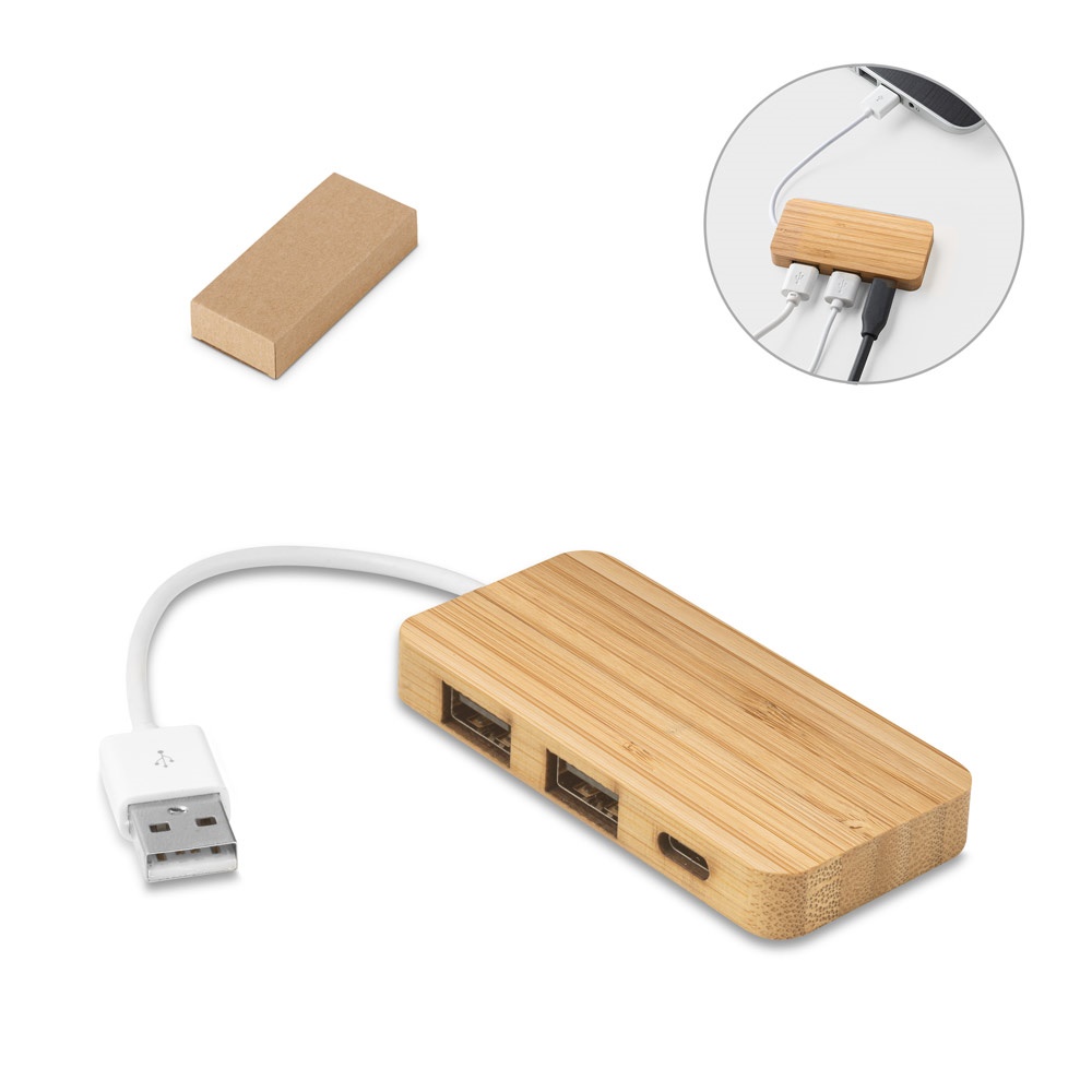 MOSER. Bamboe hub met 2 USB-A-poorten en 1 USB-C-poort.