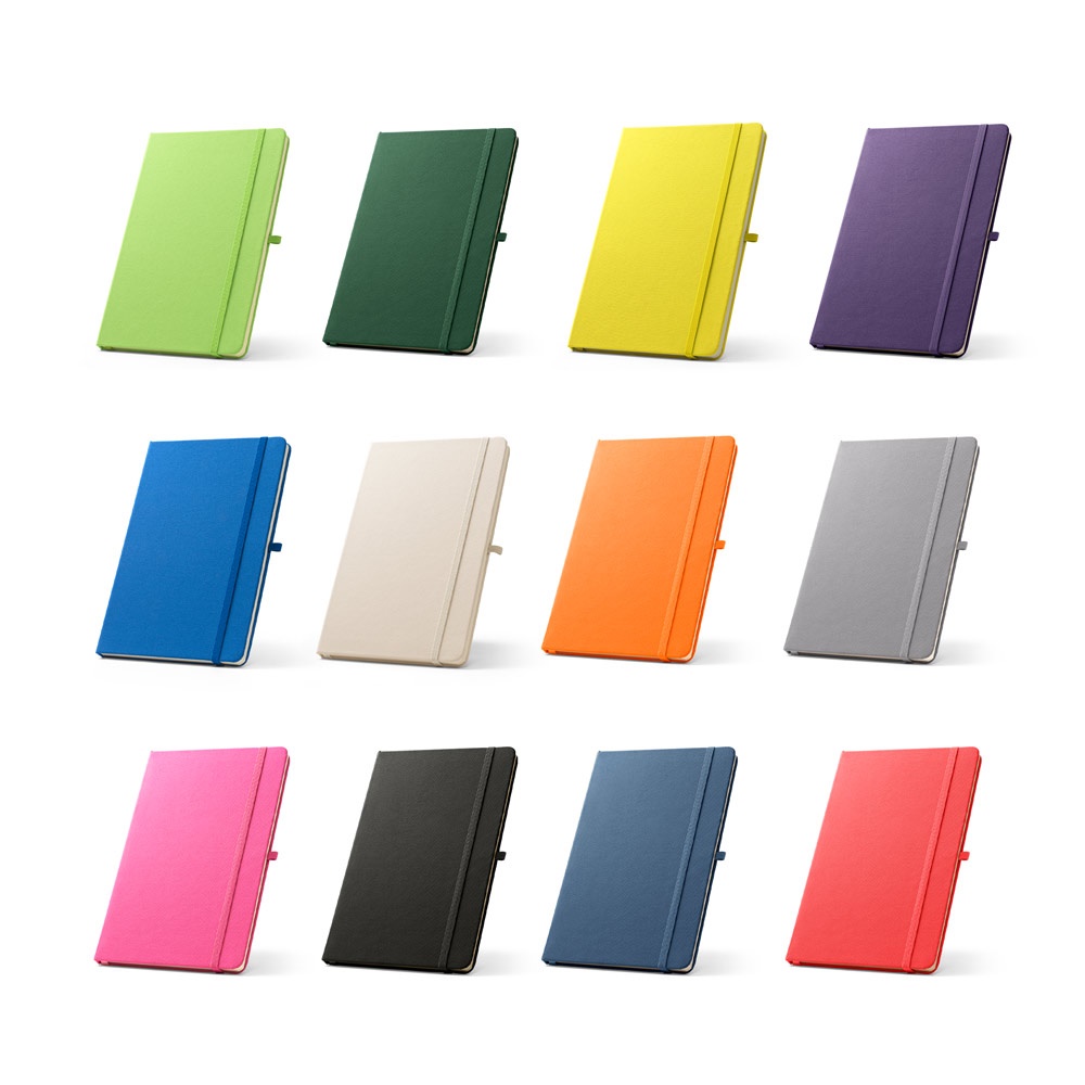 ANNE. Notitieblok op A5-formaat van gerecycled polyester (100% rPET) met gelinieerde pagina's.